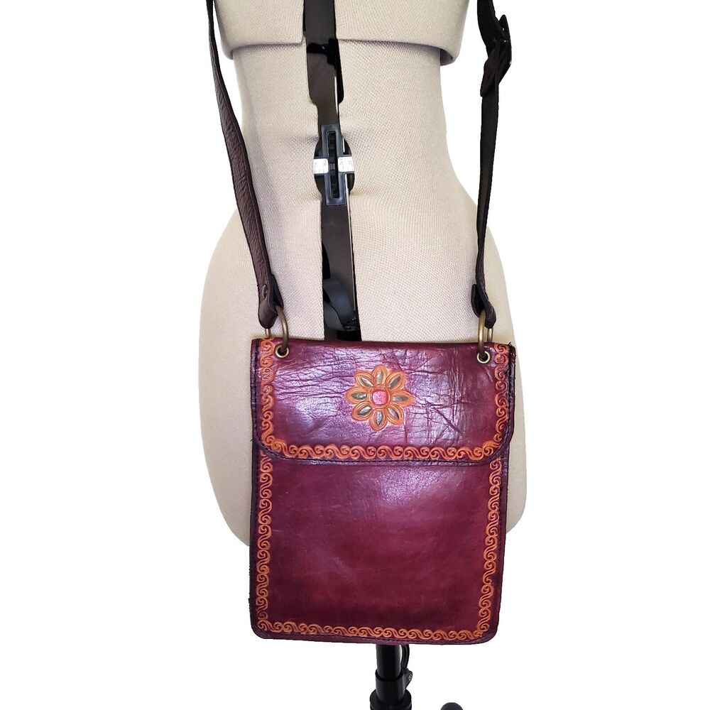 Women's Small Handmade Leather Crossbody Bag Burgundy Rectangular Argentina